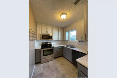 6383 Hawfield Drive, Fayetteville, NC 28303 - Photo 8