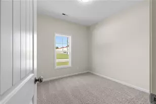 5671 Wiggins Dr, Fayetteville, NC 28306 - Photo 16