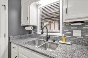 6715A Irongate Dr Dr, Fayetteville, NC 28306 - Photo 14
