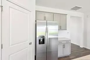 318 Meade Dr, Raeford, NC 28376 - Photo 12