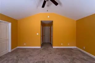 2215 Lakedale Dr, Fayetteville, NC 28306 - Photo 14