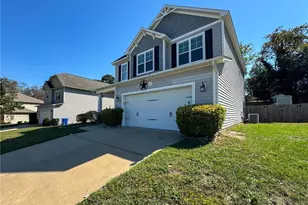 2215 Lakedale Dr, Fayetteville, NC 28306 - Photo 2