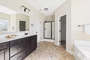 3005 S Kilchattan Dr, Fayetteville, NC 28306 - Photo 22
