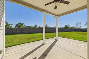 3005 S Kilchattan Dr, Fayetteville, NC 28306 - Photo 38