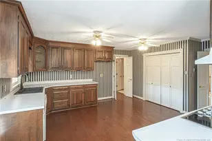 821 Cowles St, Fayetteville, NC 28303 - Photo 8