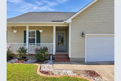 2408 Camp Lejeune Court, Hope Mills, NC 28348 - Photo 4