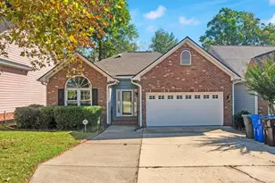 1527 Dixon Dr, Fayetteville, NC 28305 - Photo 1
