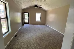 125 Villa Dr, Fayetteville, NC 28311 - Photo 8