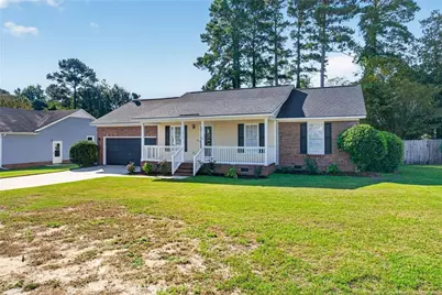 5820 Bear Creek Circle, Fayetteville, NC 28304 - Photo 4