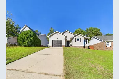 317 Abbottswood Drive, Fayetteville, NC 28301 - Photo 2