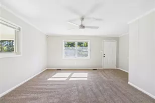 1945 Sloan Ave, Fayetteville, NC 28312 - Photo 6
