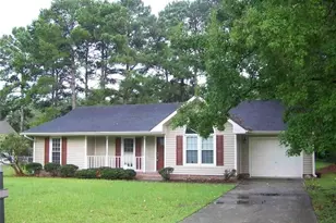 5313 Republic Ave, Hope Mills, NC 28348 - Photo 1