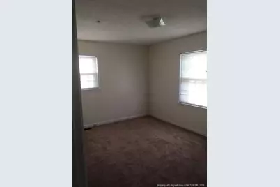 402 Botany Court, Fayetteville, NC 28303 - Photo 2