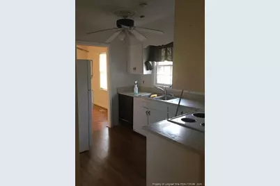 402 Botany Court, Fayetteville, NC 28303 - Photo 4
