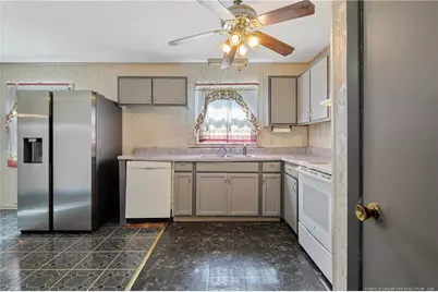 338 Tucson Drive, Fayetteville, NC 28303 - Photo 10