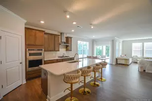 268 Umstead St, Sanford, NC 27330 - Photo 6