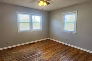 701 Freda Ct, Spring Lake, NC 28390 - Photo 10