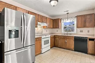 2929 Rosemeade Dr, Fayetteville, NC 28306 - Photo 18