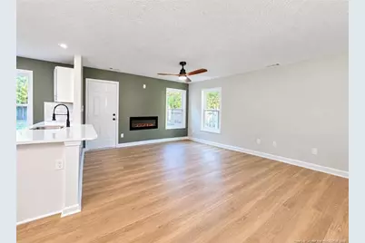 2158 Skyview Drive, Fayetteville, NC 28304 - Photo 8