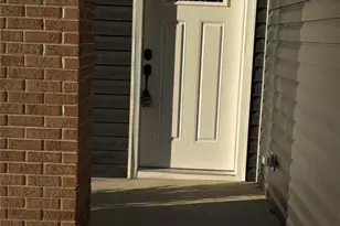 689 Glenola St, Fayetteville, NC 28311 - Photo 2