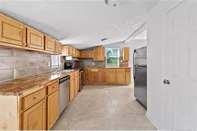 24 S Green Street, Parkton, NC 28371 - Photo 6