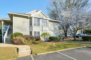 2811 Edridge Ct, Raleigh, NC 27612 - Photo 1