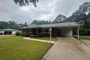 3609 Melrose Dr, Raleigh, NC 27604 - Photo 1