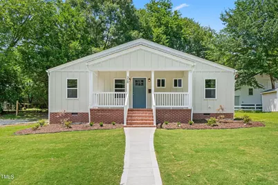 320 Clay Street, Clayton, NC 27520 - Photo 1