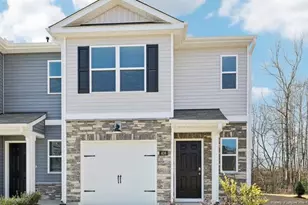 157 Trumpet Vine Rd, Aberdeen, NC 28315 - Photo 1