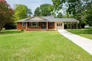 306 Fairfield Rd, Fayetteville, NC 28303 - Photo 1