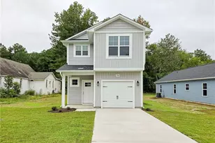750 Chapel Hill Rd, Spring Lake, NC 28390 - Photo 1
