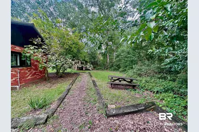 531 W Laurel Avenue, Foley, AL 36535 - Photo 16