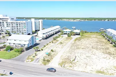 1808 W Beach Boulevard, Gulf Shores, AL 36542 - Photo 32