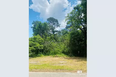 421 W Foch Street, Mobile, AL 36610 - Photo 2