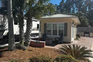 12131 Gateway Dr, Elberta, AL 36530 - Photo 1