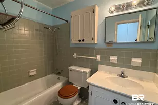 215 W Palm Ave, Foley, AL 36535 - Photo 6