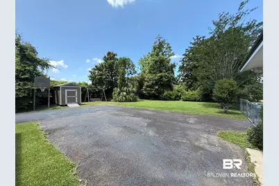 215 W Palm Avenue, Foley, AL 36535 - Photo 10