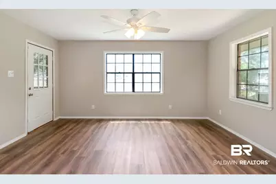 5805 Holly Hill Court, Mobile, AL 36609 - Photo 10
