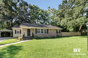 2105 Upham Pl, Mobile, AL 36607 - Photo 1