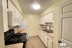 110 5th St, Daphne, AL 36526 - Photo 22