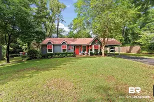 4 Azalea Ct, Fairhope, AL 36532 - Photo 2