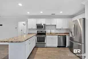 140 W 8th Ave, Gulf Shores, AL 36542 - Photo 12