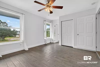 140 W 8th Avenue, Gulf Shores, AL 36542 - Photo 18