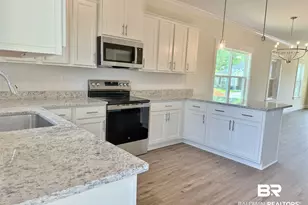 2298 Snowden Pl, Mobile, AL 36609 - Photo 8