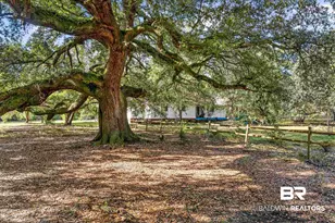 22506 Doc McDuffie Rd, Foley, AL 36535 - Photo 16