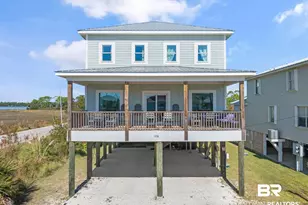 636 W 1st Ave, Gulf Shores, AL 36542 - Photo 1