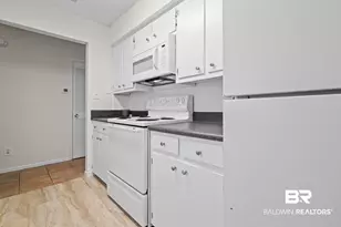 110 5th St, Daphne, AL 36526 - Photo 14