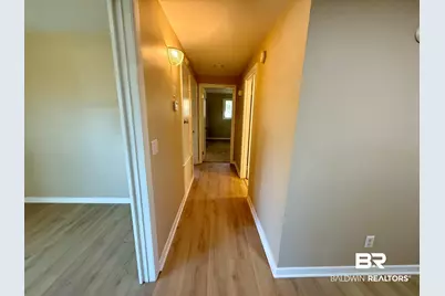 201 S Stuart Street, Foley, AL 36535 - Photo 6