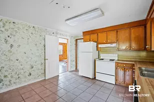 356 Satsuma St, Fairhope, AL 36532 - Photo 12