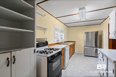 107 S Bayview Street, Fairhope, AL 36532 - Photo 10